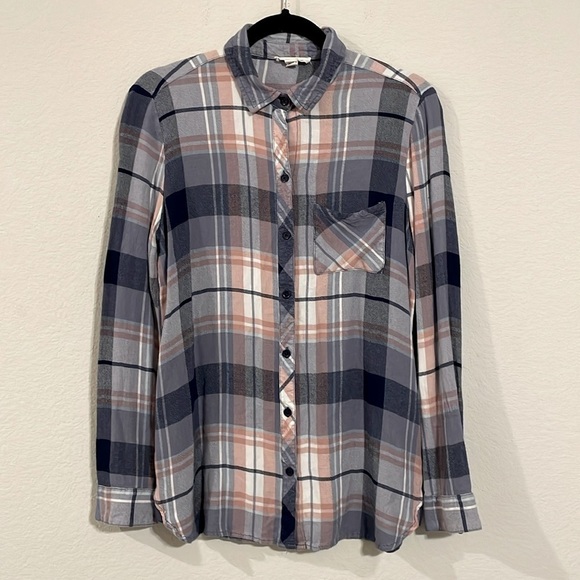 BeachLunchLounge Women Button Front Top Small Purple Plaid Flannel Fly Away Back - Picture 3 of 16